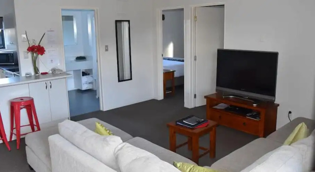 Люкс Standard Darfield Motel