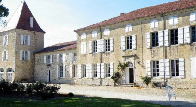 Chateau De Saint Loup En Albret, Reserva ahora Hotel Saint-Romain-le-Noble Francia