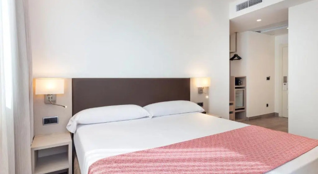Двухместный номер Terrace Catalonia Hispalis
