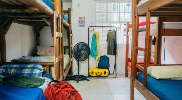 Кровать в общем номере Pequi hostel