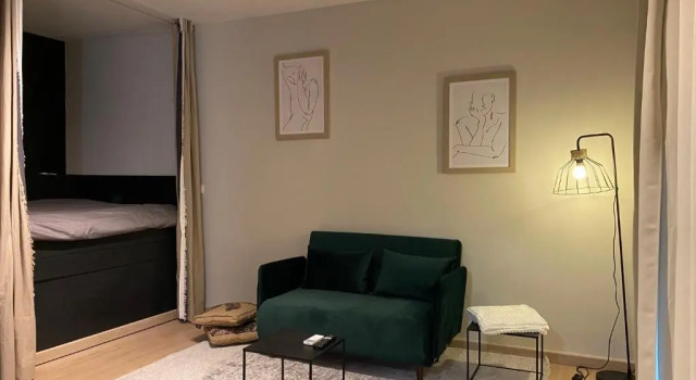 Lumineux T1, terrasse de 15m2 vue mer-Sanguinaires, Rezerwuj Hotel Hotele w Korsyka z parkingiem, Parking