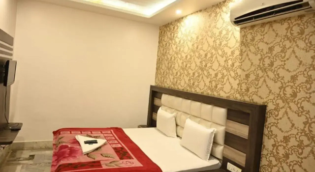Hotel Arya