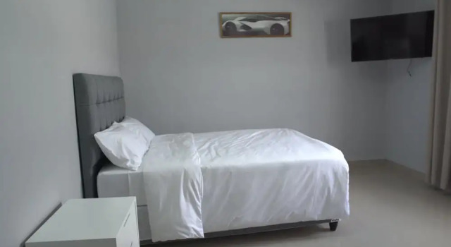 Olabas Guesthouse, Забронировать Гостевой дом Отели Кейптауна Центра с парковкой, Парковка