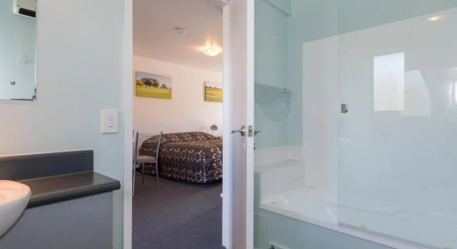 Апартаменты Greens Motel
