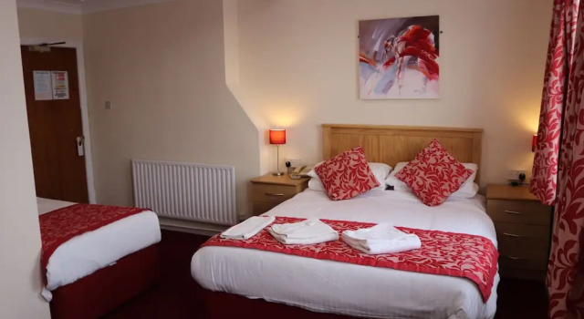 Трёхместный номер Standard Bournemouth Sands Hotel