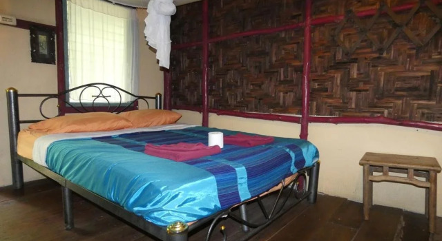 Monkey Mansion Jungalows and Tours, Забронировать Отель Отели Южного Таиланда с парковкой, Парковка