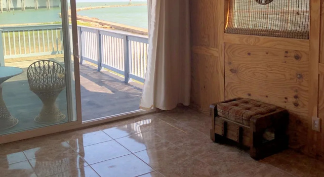 Люкс Capri Beach Hotel