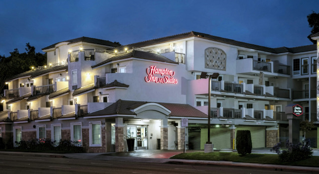 Hampton Inn & Suites Hermosa Beach, Забронировать Отель Хермоса-Бич Los Angeles Beach Cities