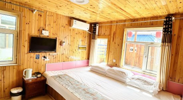 Люкс Ergun Heishantou Rainbow Homestay