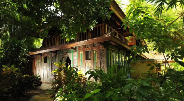 Pondok Sari Beach & Spa Resort, Rezervovat Lázně / Resort Hotely v Bali se snídaní, Snídaně