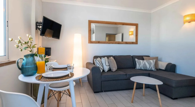 Downtown Rooftop 1 Bedroom Apartment