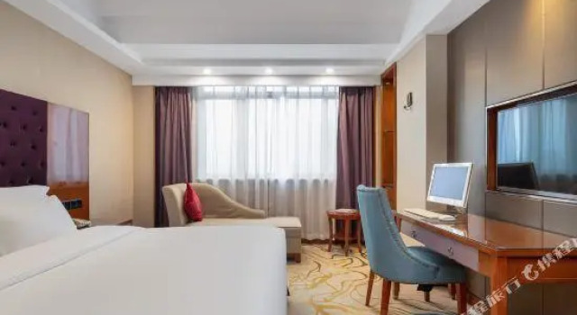 Люкс Zhonghan Holiday International Hotel Changde