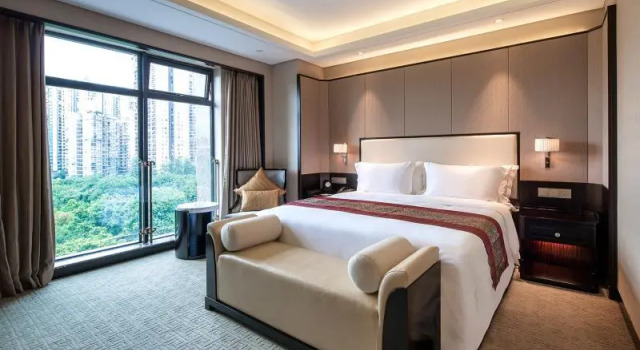 Двухместный номер Deluxe Howard Johnson Jinyi Hotel Chongqing