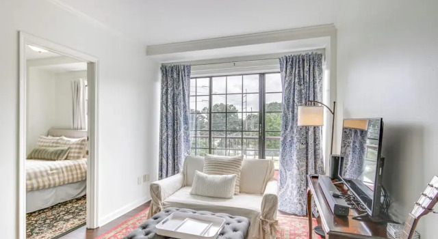 Vibrant Columbia Condo - 3 Blocks to USC Campus!