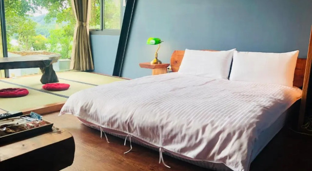 Standard dublă cameră cu vedere Yue Lake Backpackers