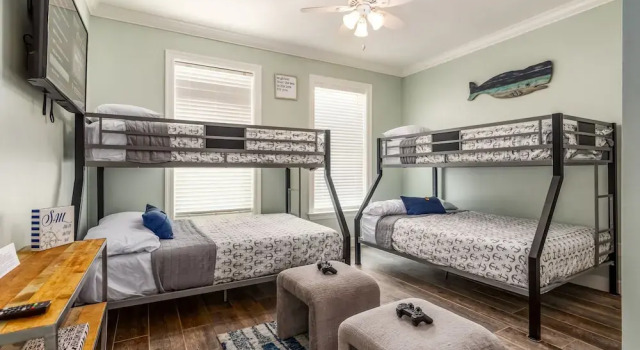 Grace Wins - 2335 Bienville 4 Bedroom Home by RedAwning, Забронировать Дом для отпуска Дофин-Айленд 
