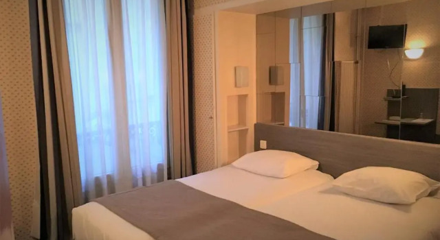 Двухместный номер Standard Отель Eiffel Kensington