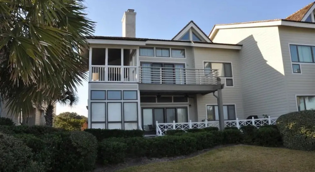 #406 Ocean Anchor - 4 Br villa by RedAwning, Book Villa Sommerhuse i Debordieu Colony, Hytte