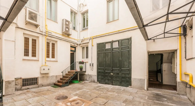 Apartamento Borghi, Забронировать Апартаменты/квартира Апартаменты Мадрида, рядом с Los Caños del Peral, Апартаменты/квартира