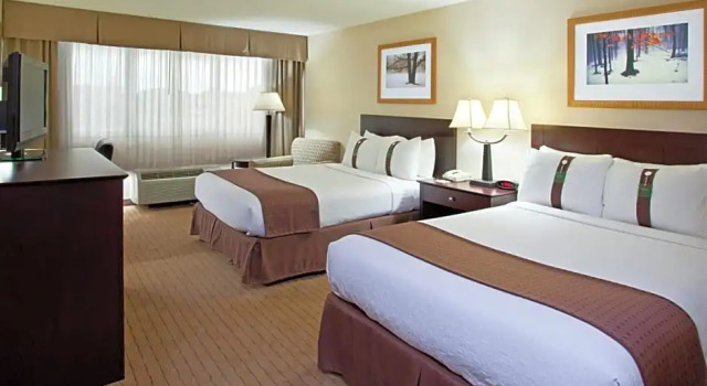 Run of House Holiday Inn Canton (Belden Village) by IHG
