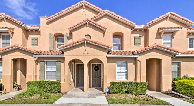 Kissimmee Home w/ Pool Access: 6 Miles to Disney!