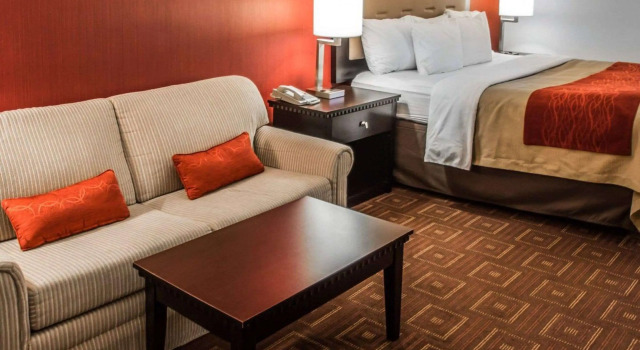 Люкс Quality Inn & Suites NJ State Capital Area