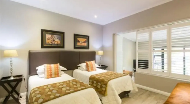 Queensrest, Buchen Sie Pension Hotels in Gauteng mit Parkplatz, Parkplätze