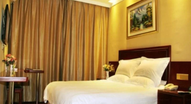 GreenTree Inn Jinzhong Yuci District Huitong Road Shell Hotel, Book Hotel Jinzhong Shanxi