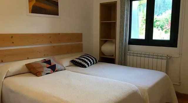 ABARAXKA HOSTEL Disfruta la Vía Verde del Urola hasta la Playa - Naturaleza Montañas y Riqueza Cultural, Buchen Sie Hostel  