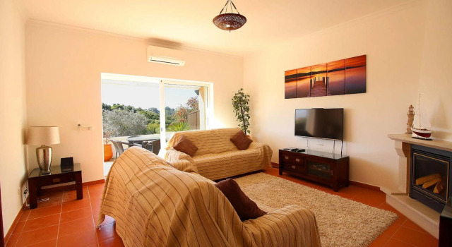 Townhouse Mia Panoramic views Communal Pool, Забронировать Отель Карвоэйру Барловенто, рядом с Praia do Vale Covo