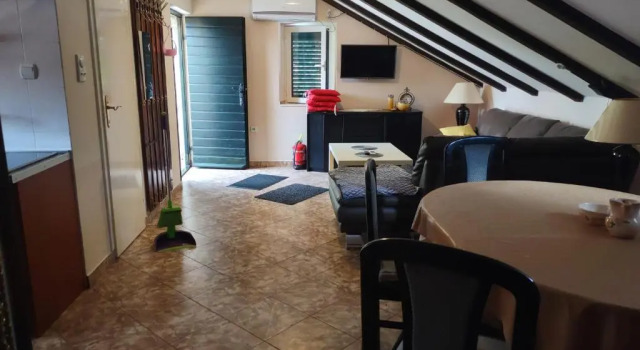 Апартаменты Captains House in Dobrota