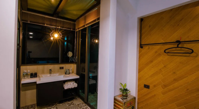 Camera quadrupla Standard con balcone Pathway Inn