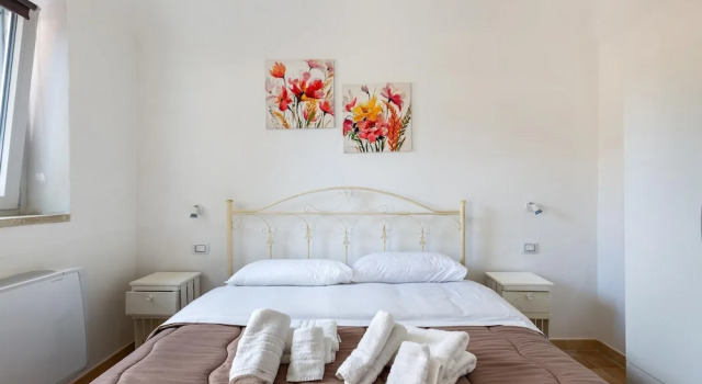 1792 B&B Mariano - Camera Quadrupla, Buchen Sie Bed & Breakfast Ceglie Messapica Itria-Tal