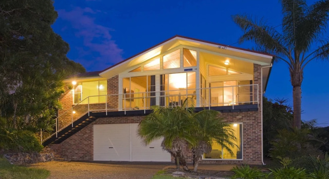 Tomaree 18 - Baybreeze - Shoal Bay