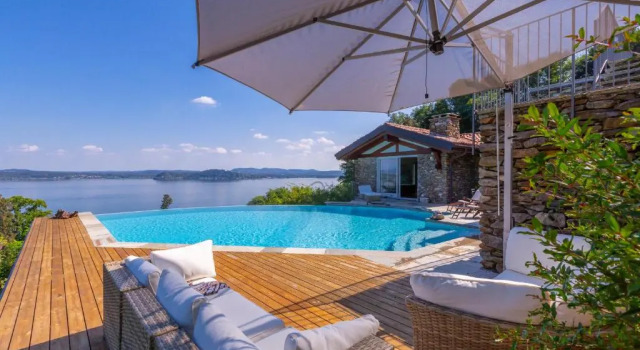 Вилла Paradis Relais Infinity Pool Lake View