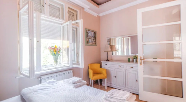 Crown Apartment - Your Royal Stay, Забронировать Апартаменты/квартира Апартаменты Врачар, Апартаменты/квартира