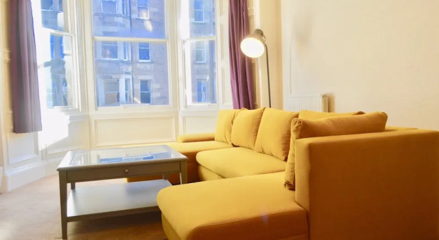 3 Bedroom Bruntsfield Flat, Забронировать Отель Отели Мерчистон 3 звезды, 3*