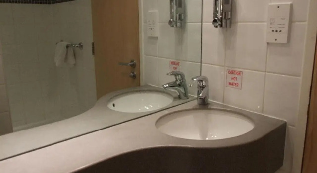 Двухместный номер Executive Ramada Wakefield
