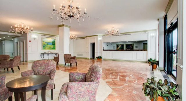 Olive Tree Hotel and Banquet Halls, Забронировать Отель Отели Джэксон 3 звезды, 3*