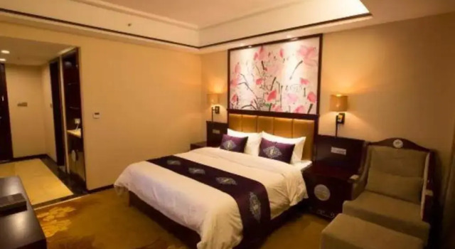 Tianmen Hotel, Забронировать Отель Чжанцзяцзе Хунань