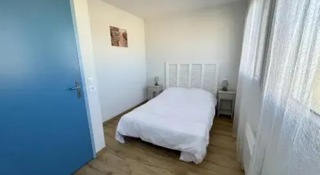 1 Bleu Azur