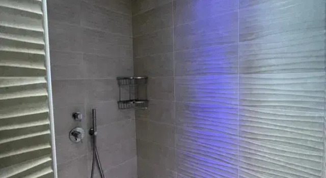 Полулюкс Hotel Mon Pays