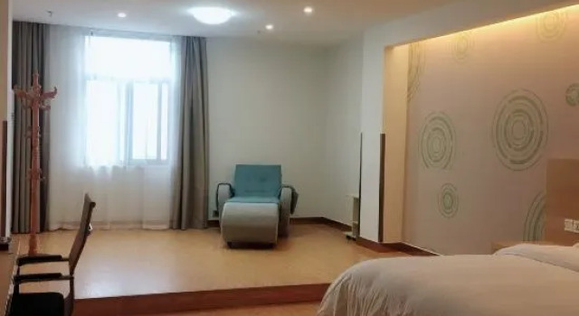 Люкс Business Kyriad Argenteuil