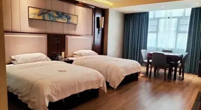 Wugang Boning Fashion Hotel, Book Hotel Hotels in Shaoyang County with Parking, Parking