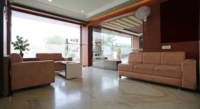 OYO 9204 Hotel Anant Palace, Забронировать Отель Отели штата Раджастхана 3 звезды, 3*
