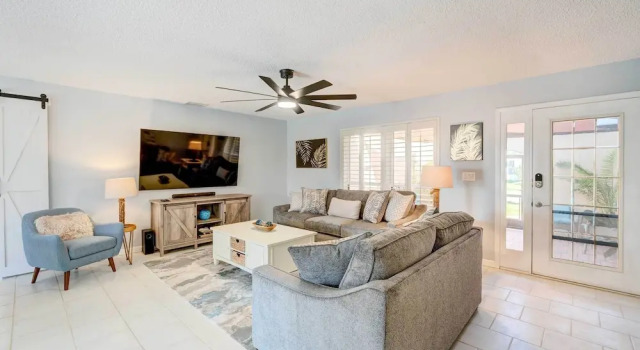 Punta Gorda Canal Home w/ Private Pool, Забронировать Отель Пунта Горда Southwest Florida