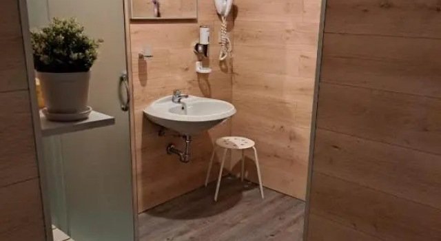 Номер Standard B&B Empire 1970