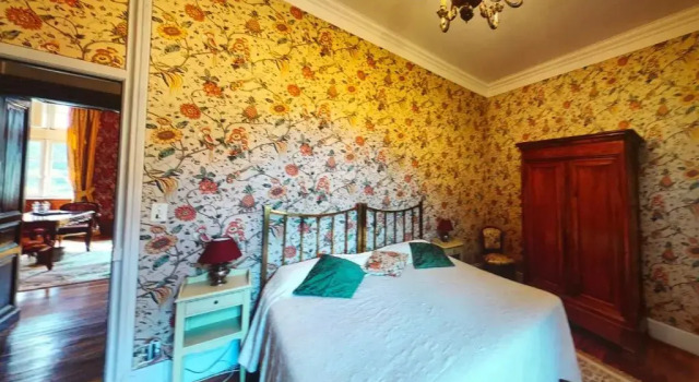 Номер Luxury Chateau dUrbilhac