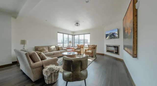 Номер Standard Columbia Falls Downtown Condo