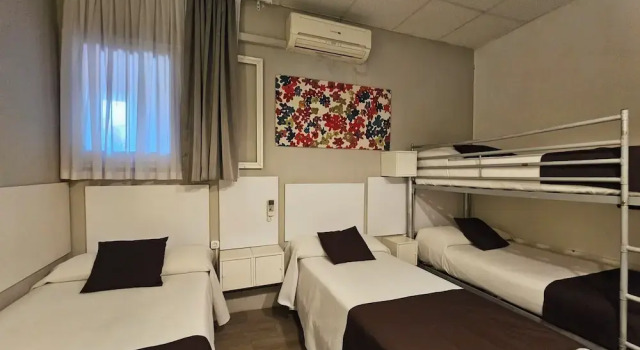 Четырёхместный номер Standard Hotel Palermo